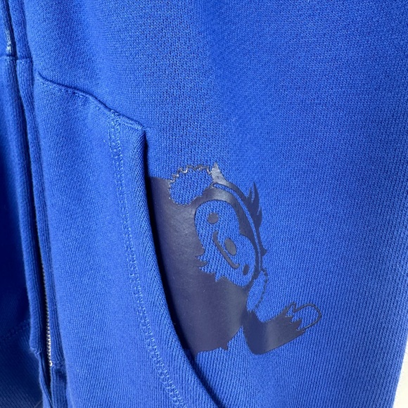 Vancouver Olympics 2010 vintage sweater never worn - Picture 2 of 4